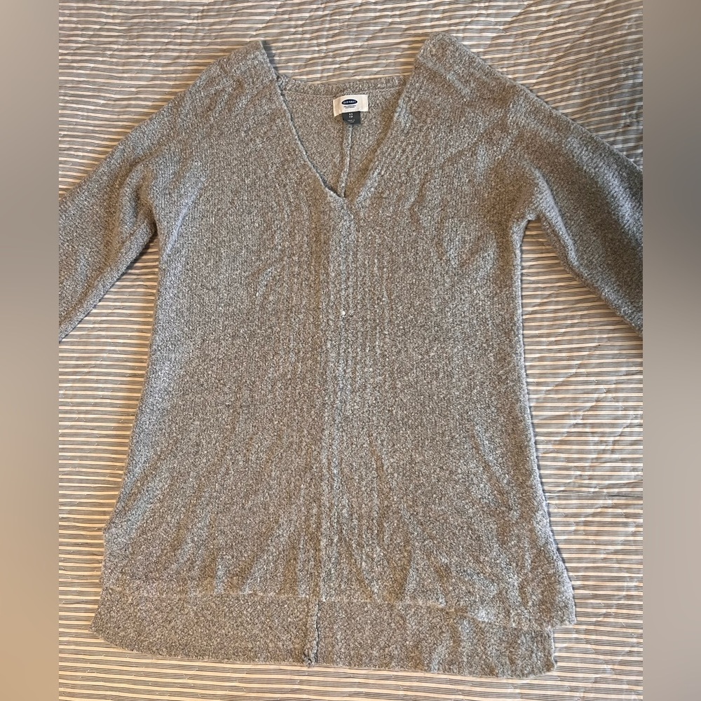 Long Sleeve Shirt/Sweater